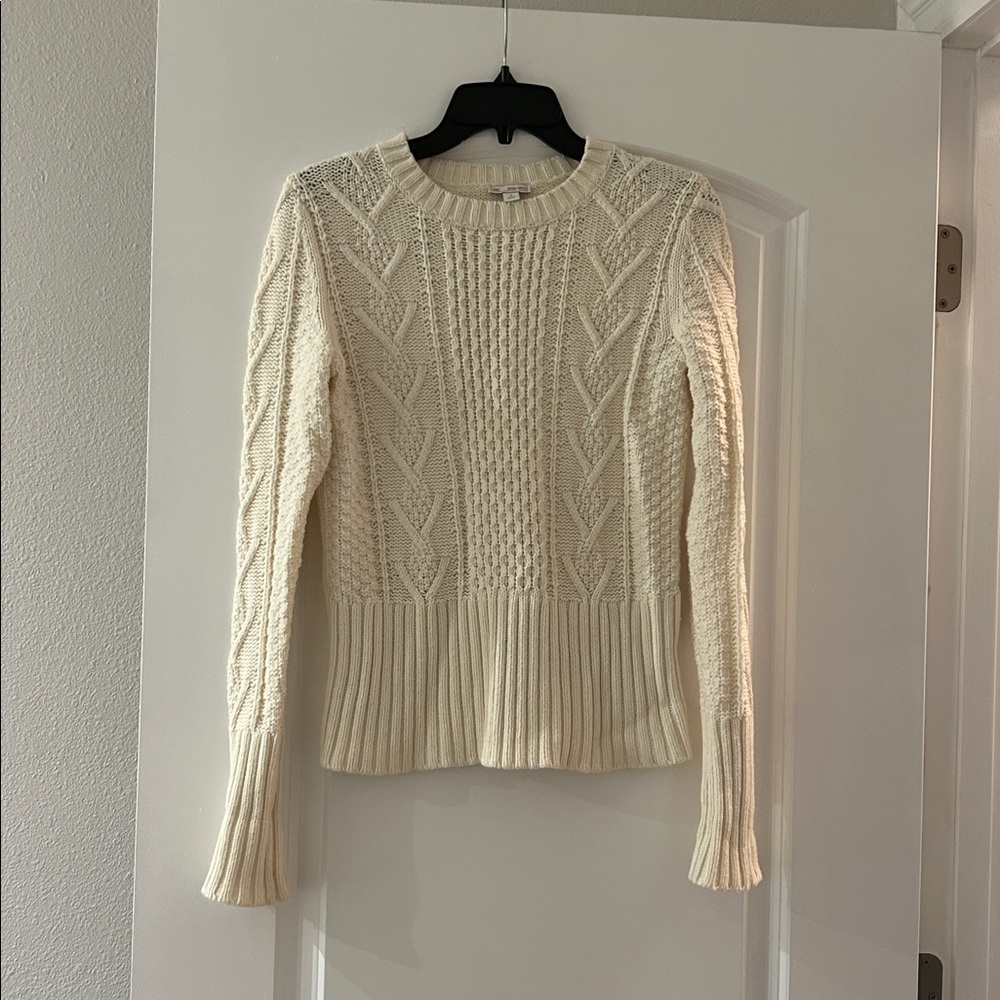 GAP Cream Cable Knit Sweater
